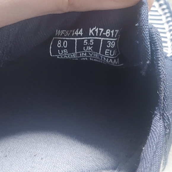 Keds Striped Slip On Shoes Sz 8 Womens Blue White Tie Toe Loafers WF57144. - Picture 5 of 8